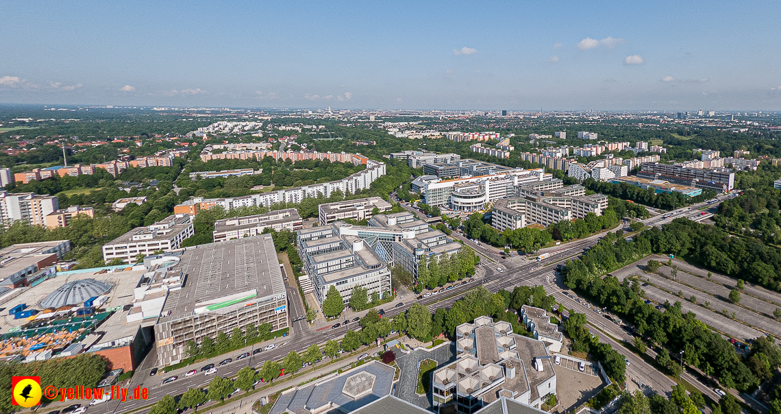 07.06.2023 - Neuperlachs neue Mitte mit PEP, Perlach Plaza, Share, Allianzversicherung und Wohnring